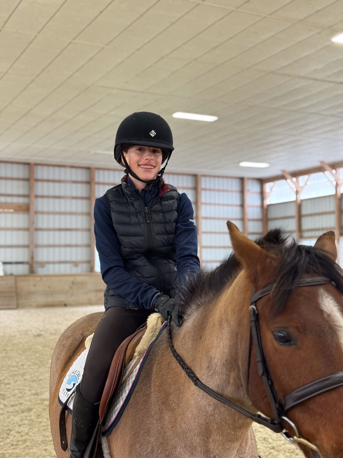 Aerie the horse with rider on back